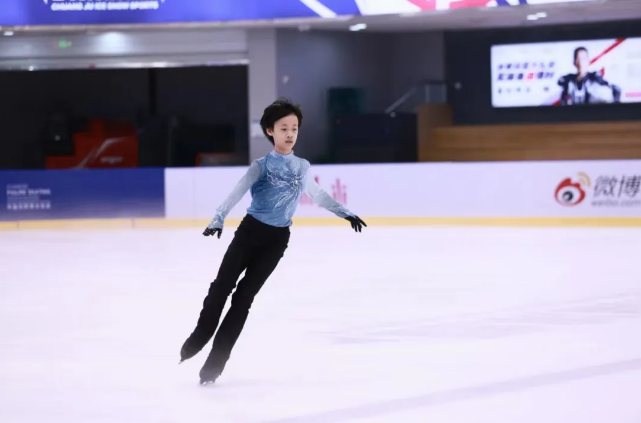2024年中国花样滑冰俱乐部联赛 西安花滑少年谷佳宸获银牌